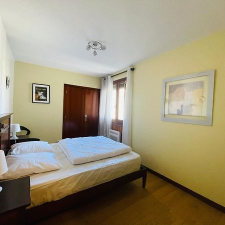 Appartement 58 M2 Avec Piscine Interieure Vue Montagne Centre Village , Parking Prive Saint-Lary-Soulan Luaran gambar
