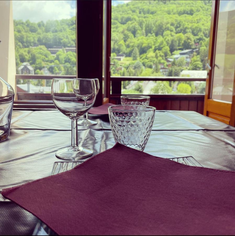 Appartement 58 M2 Avec Piscine Interieure Vue Montagne Centre Village , Parking Prive Saint-Lary-Soulan Luaran gambar