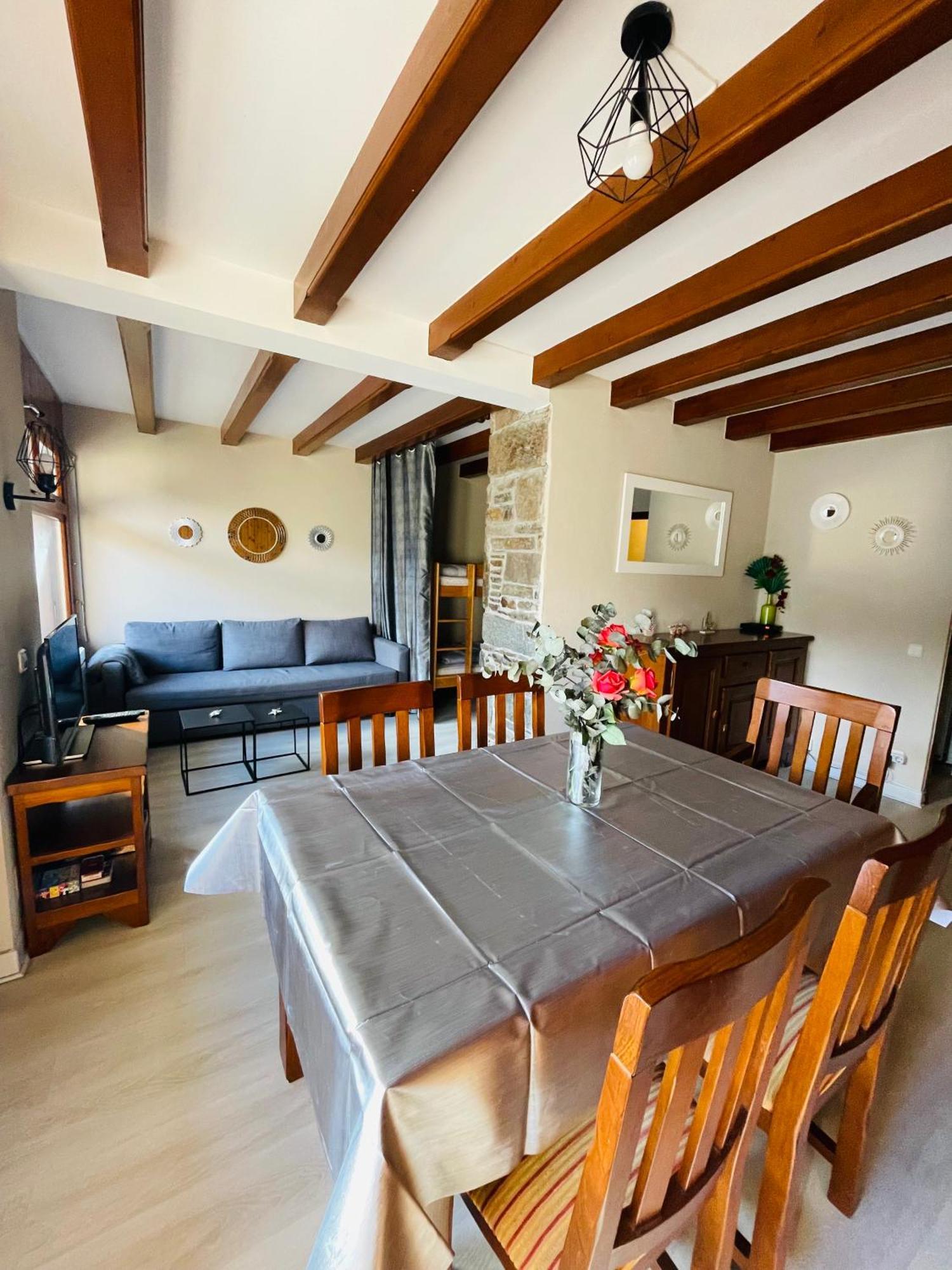 Appartement 58 M2 Avec Piscine Interieure Vue Montagne Centre Village , Parking Prive Saint-Lary-Soulan Luaran gambar
